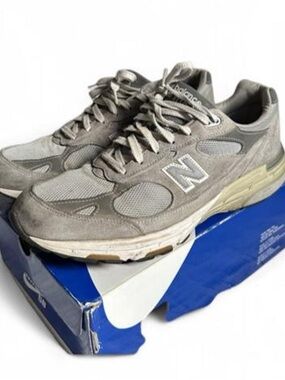 New Balance Men's 990v4 Gray Suede & Mesh Sneakers size 13